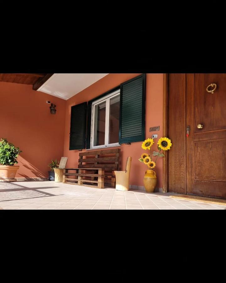 La Smorfia Bed & Breakfast Scafati Exterior photo